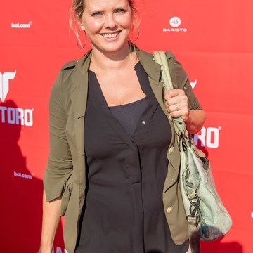 Babette van Veen - Emst Event and Shoot Collection in emst20180907 018.jpg - hidden celebrity photo